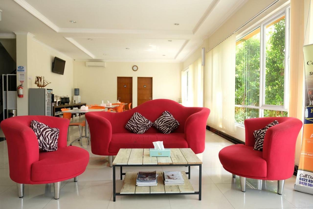 Oyo 1616 Hotel Central City 2 Tanjung Pandan Exterior photo