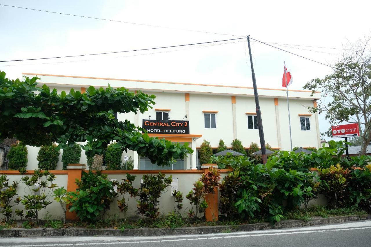 Oyo 1616 Hotel Central City 2 Tanjung Pandan Exterior photo